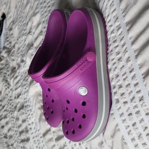 Crocs purple  size 5 mens/ 7 women's
